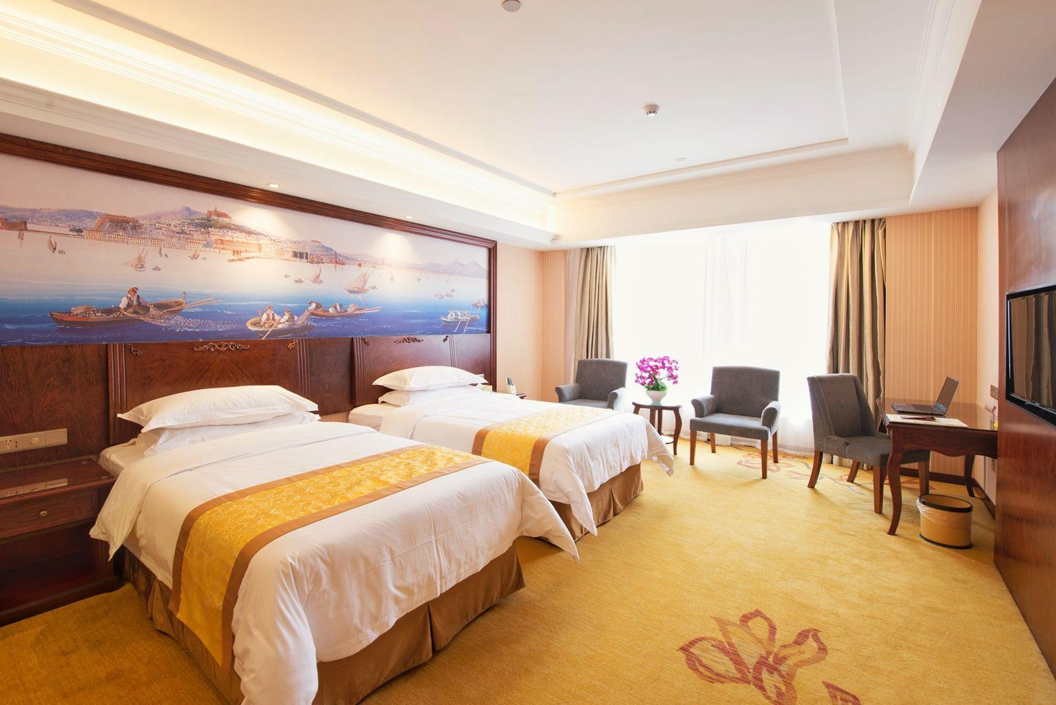 Vienna Hotel Jinshan New City Wanda Plaza 19/30