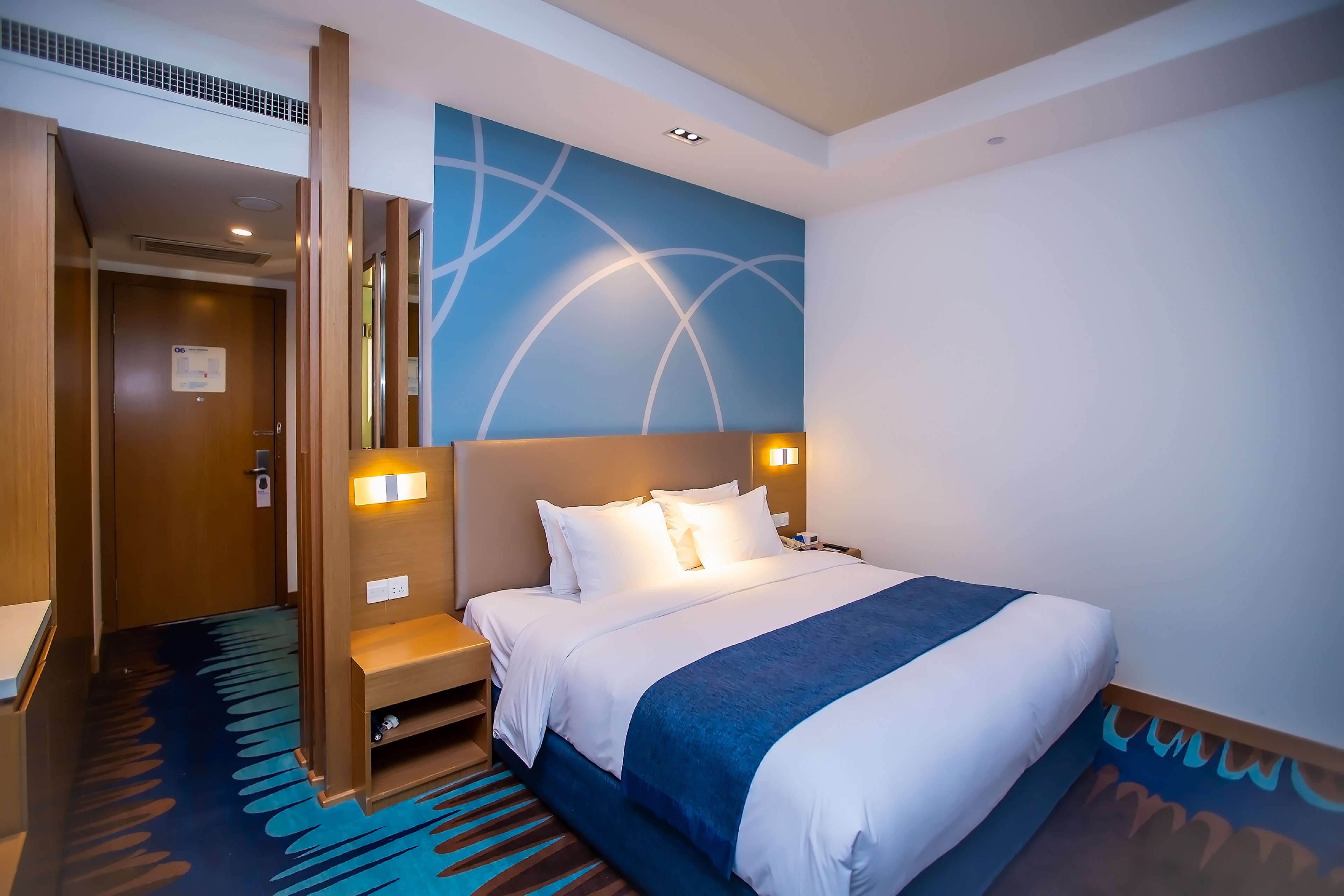 Superior, King Bed