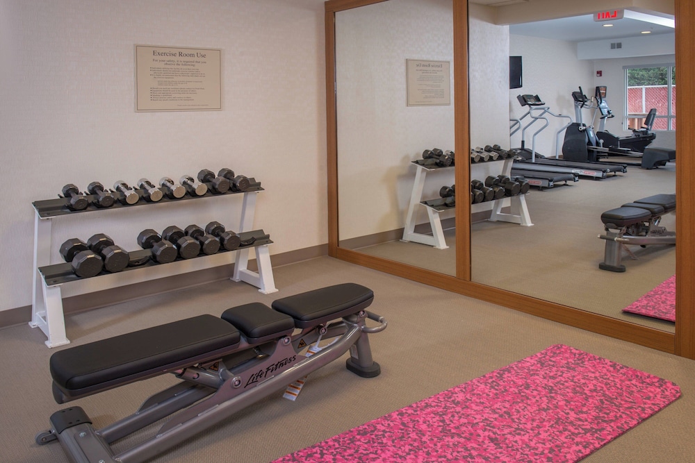 Springhill Suites Herndon Reston 16/50