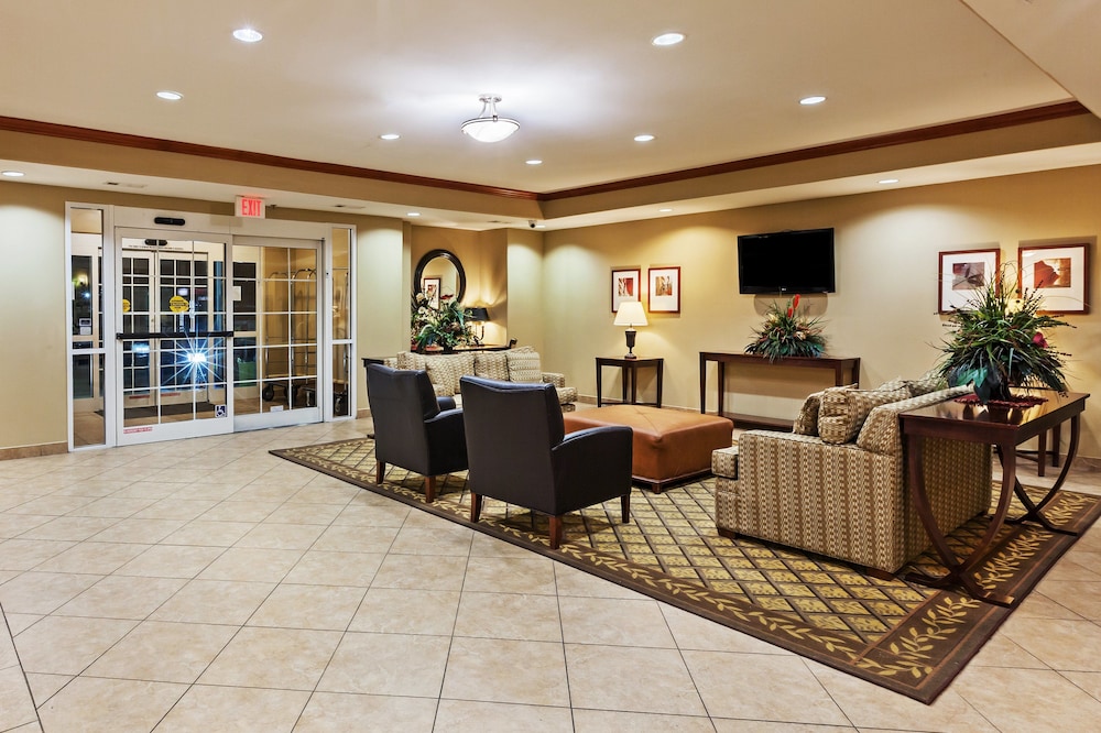 CANDLEWOOD SUITES BAYTOWN 19/58