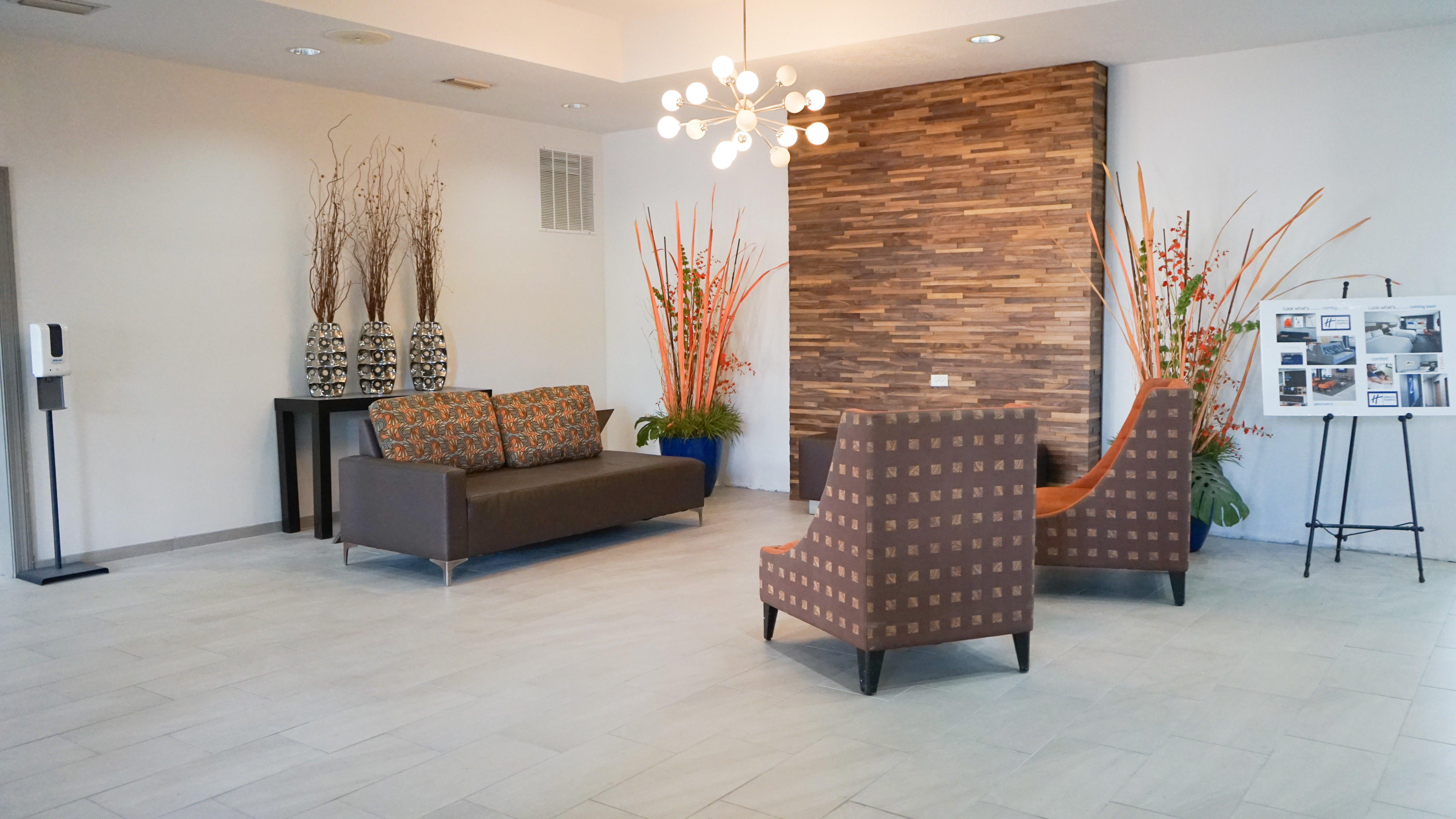 Holiday Inn Express Hotel And Suites Lakeland North I 4 30/46