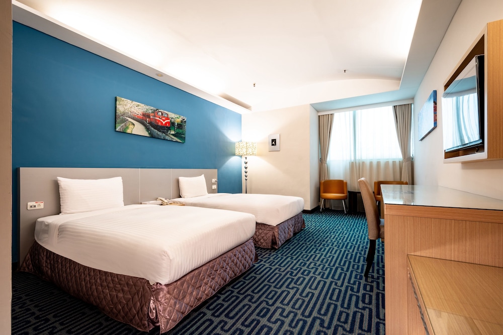 Yoyo Hotel 15/24