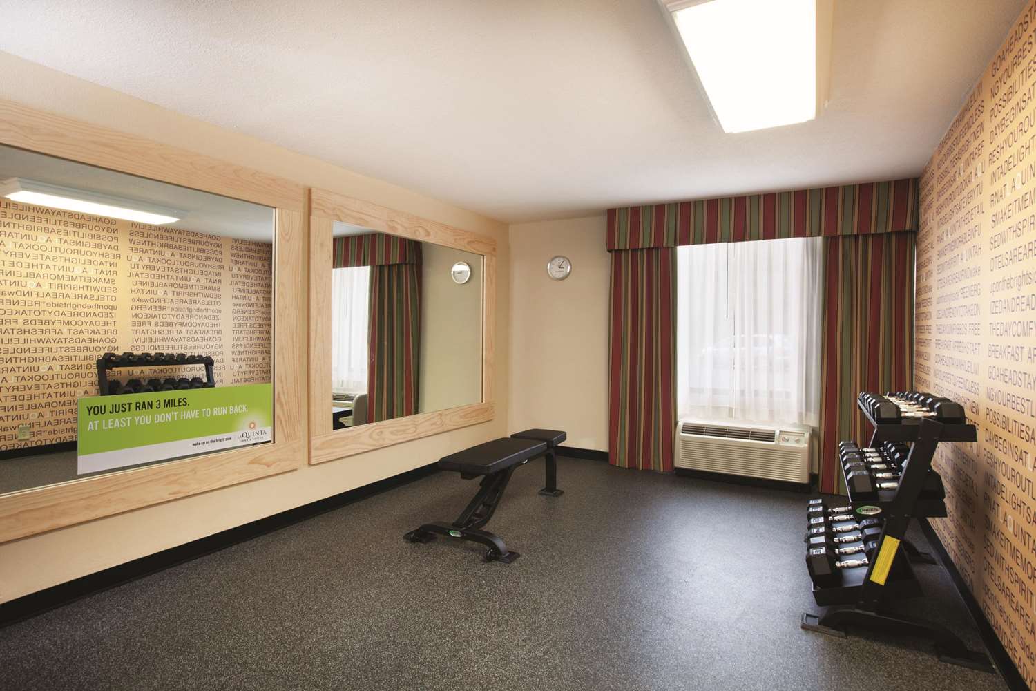La Quinta Inn Williamsburg Historic Area 10/25