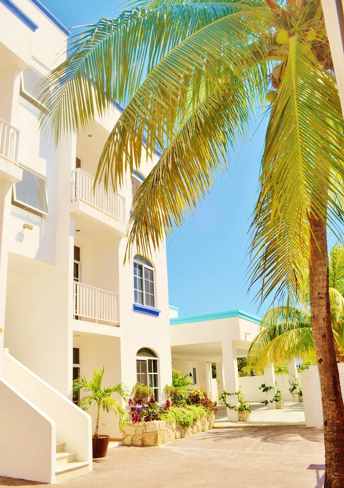 Corales Suites 45/50