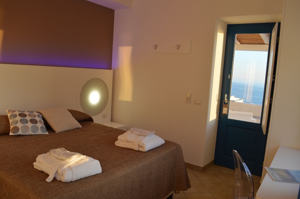 'A Alera Room And Breakfast 19/50