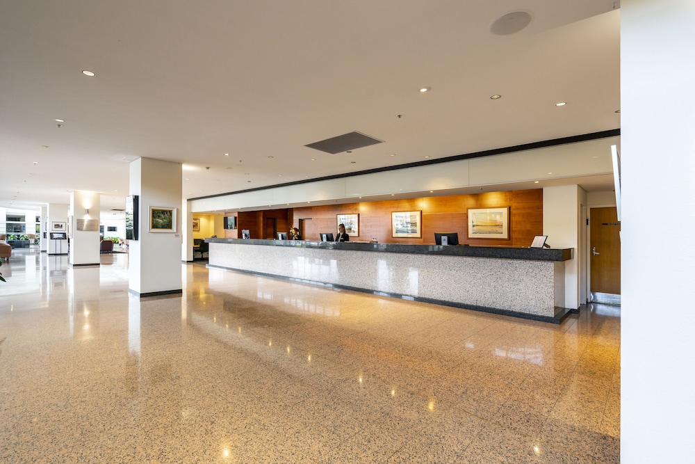 Lobby at Hotel Grand Chancellor Hobart, HOBART
