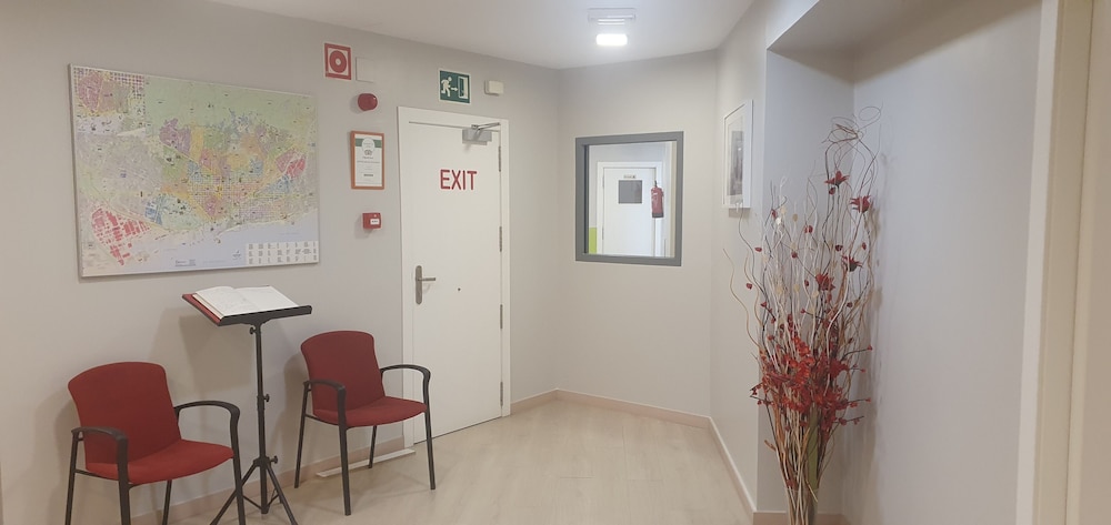 Hostal Aslyp 114 30/51
