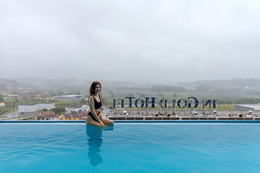 In Gold Hotel & Spa 63/68