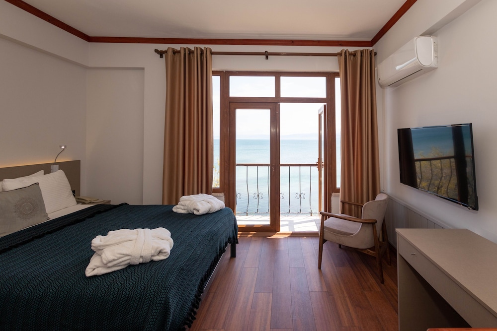 SINOP ANTIK OTEL 6/44