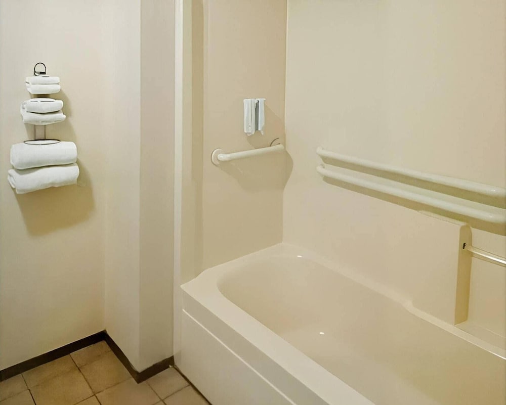 Rodeway Inn Jackson - Martell 55/57