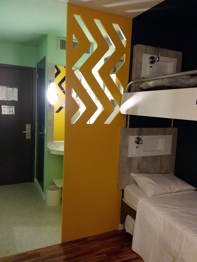 Ibis Budget SP Centro Sao Joao 20/75