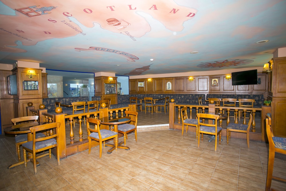 Chaika Beach Resort 26/50