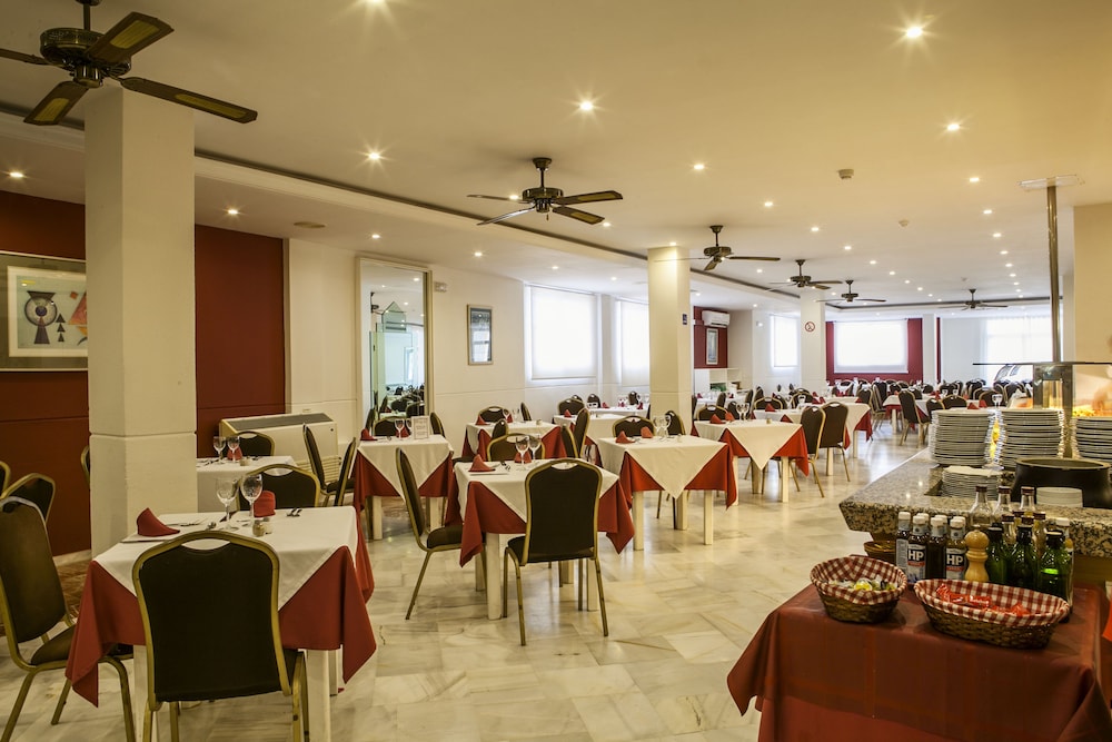 Hotel Nerja Club And Spa 50/66
