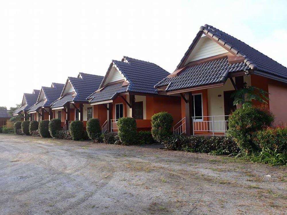 Suansiri Resort 6/49