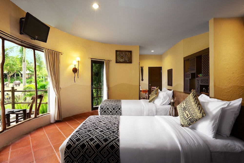 Mara River Safari Lodge 12/49