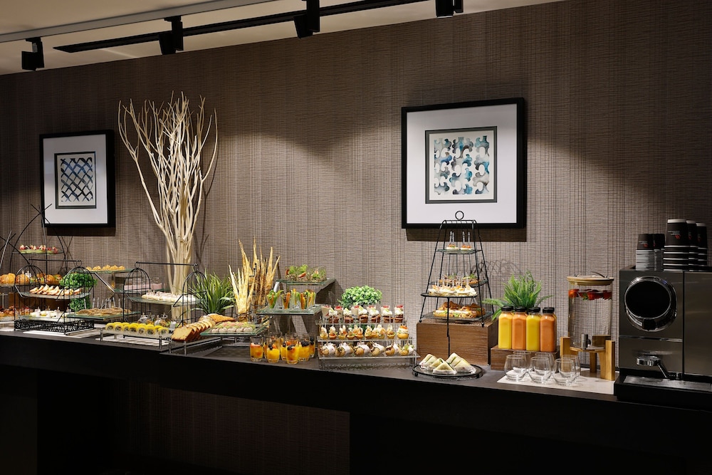 Jeddah Marriott Hotel Madinah Road 6/70