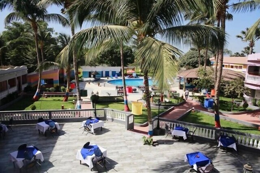 Mansea Beach Hotel 57/65