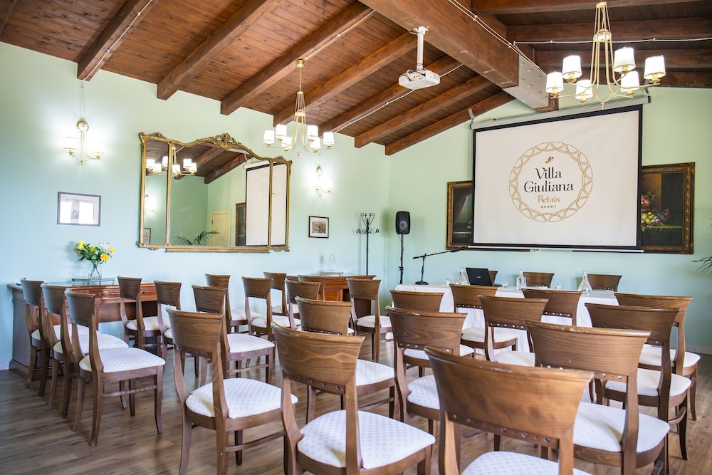 Villa Giuliana 43/50