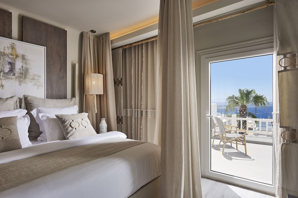 ELITE, SUITE, SEA VIEW