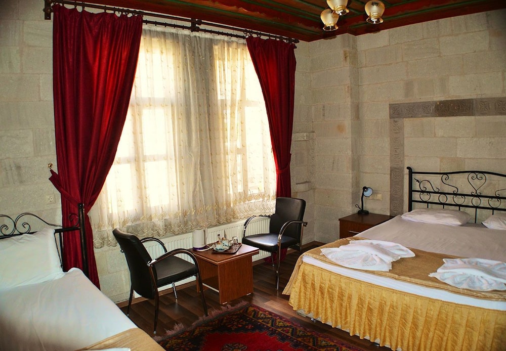 Cappadocia Stone Palace 10/43