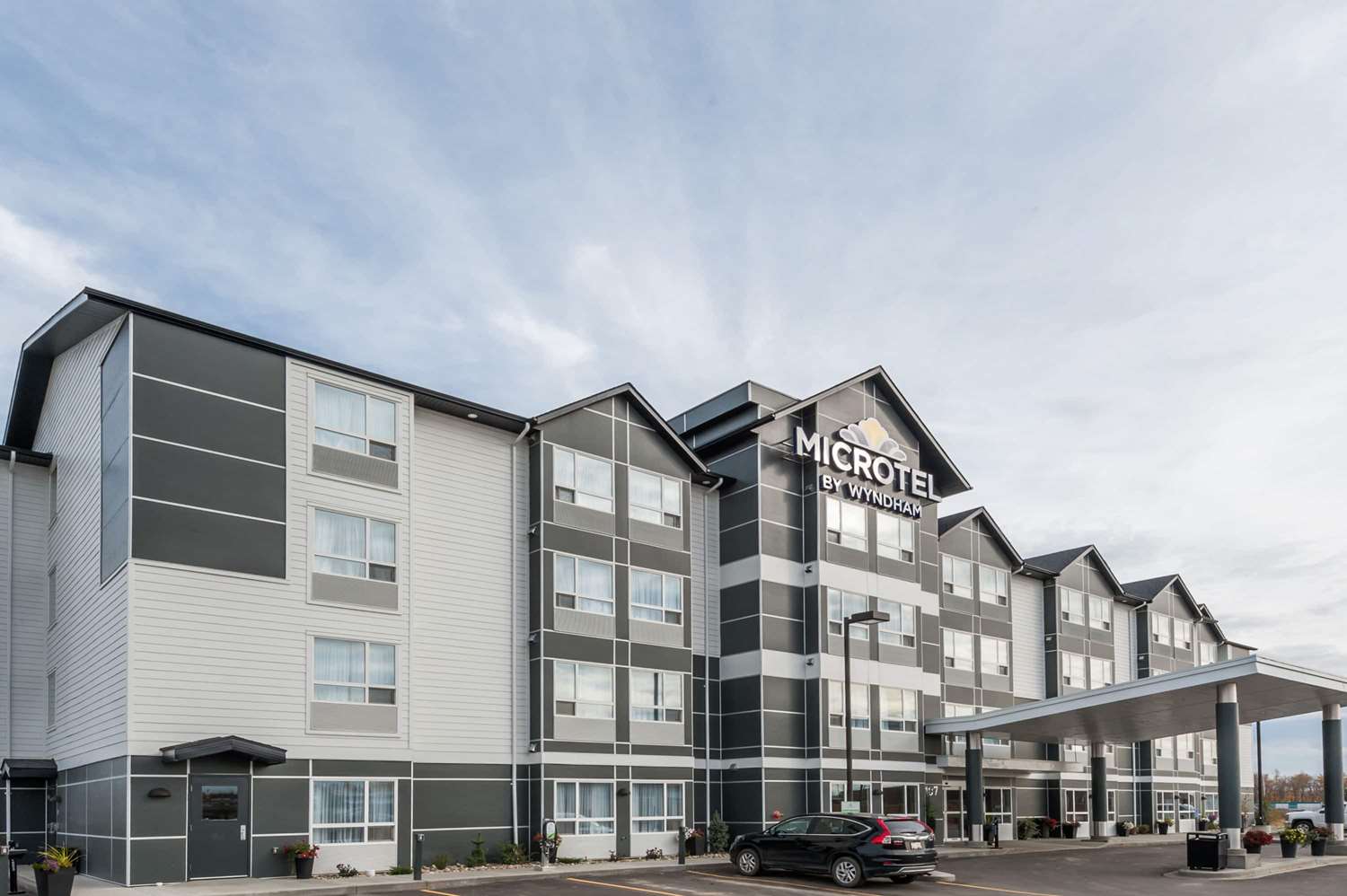 Microtel Inn Suites By Wyndham Fort St John 2/35