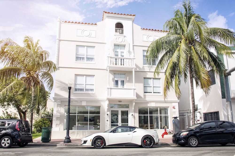 CASA Boutique Hotel 57/59