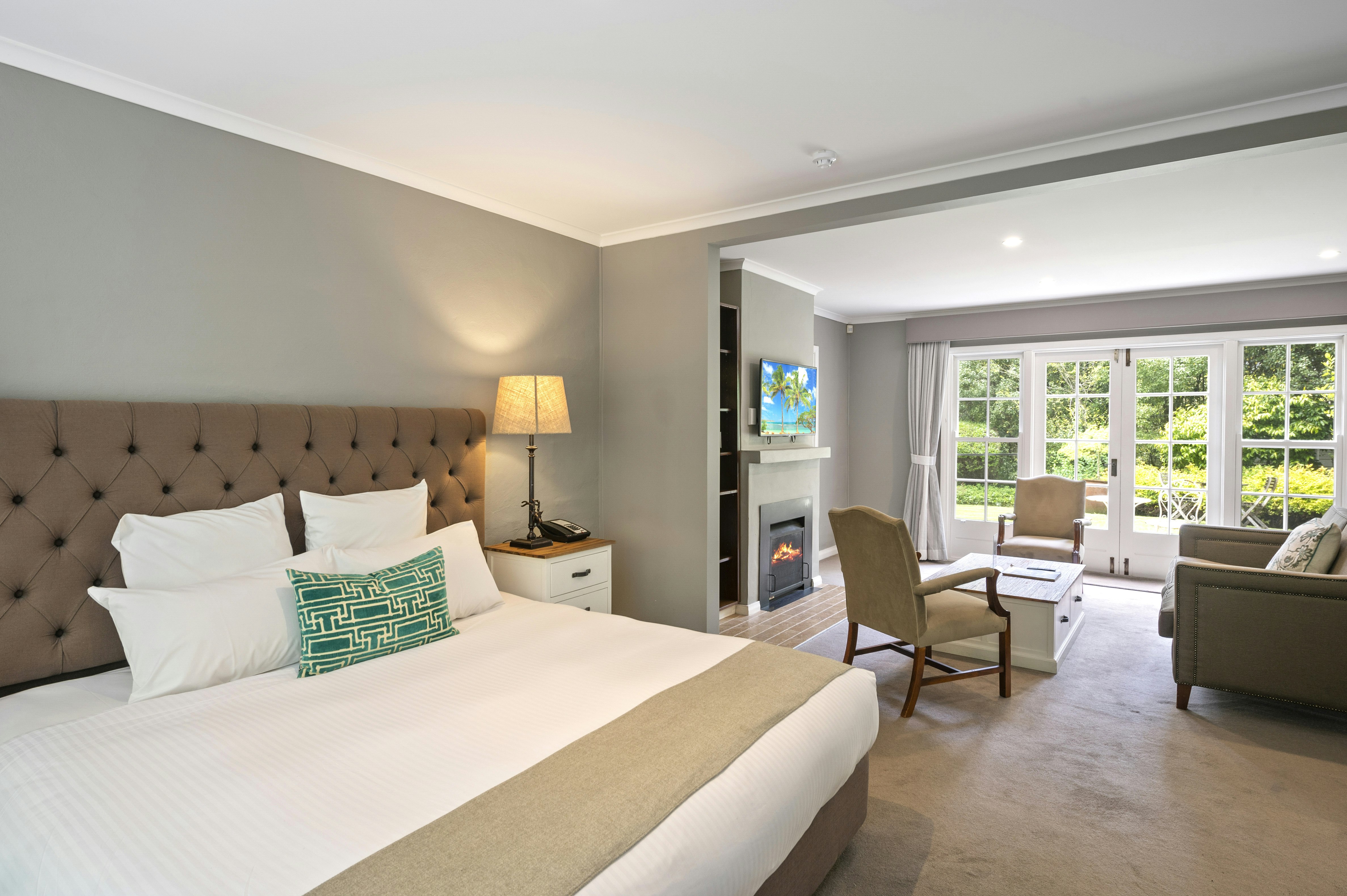 Parklands Country Gardens and Lodges 14/66
