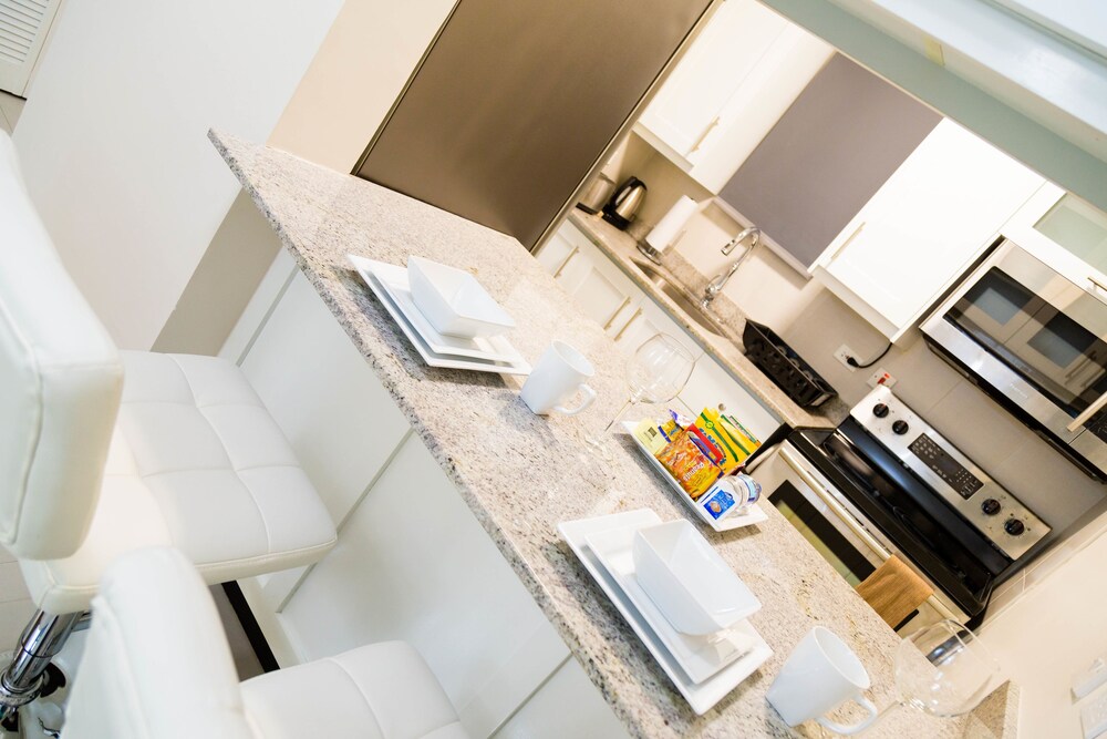 Kingsway New Kingston Guest Apartment Ii 12/45