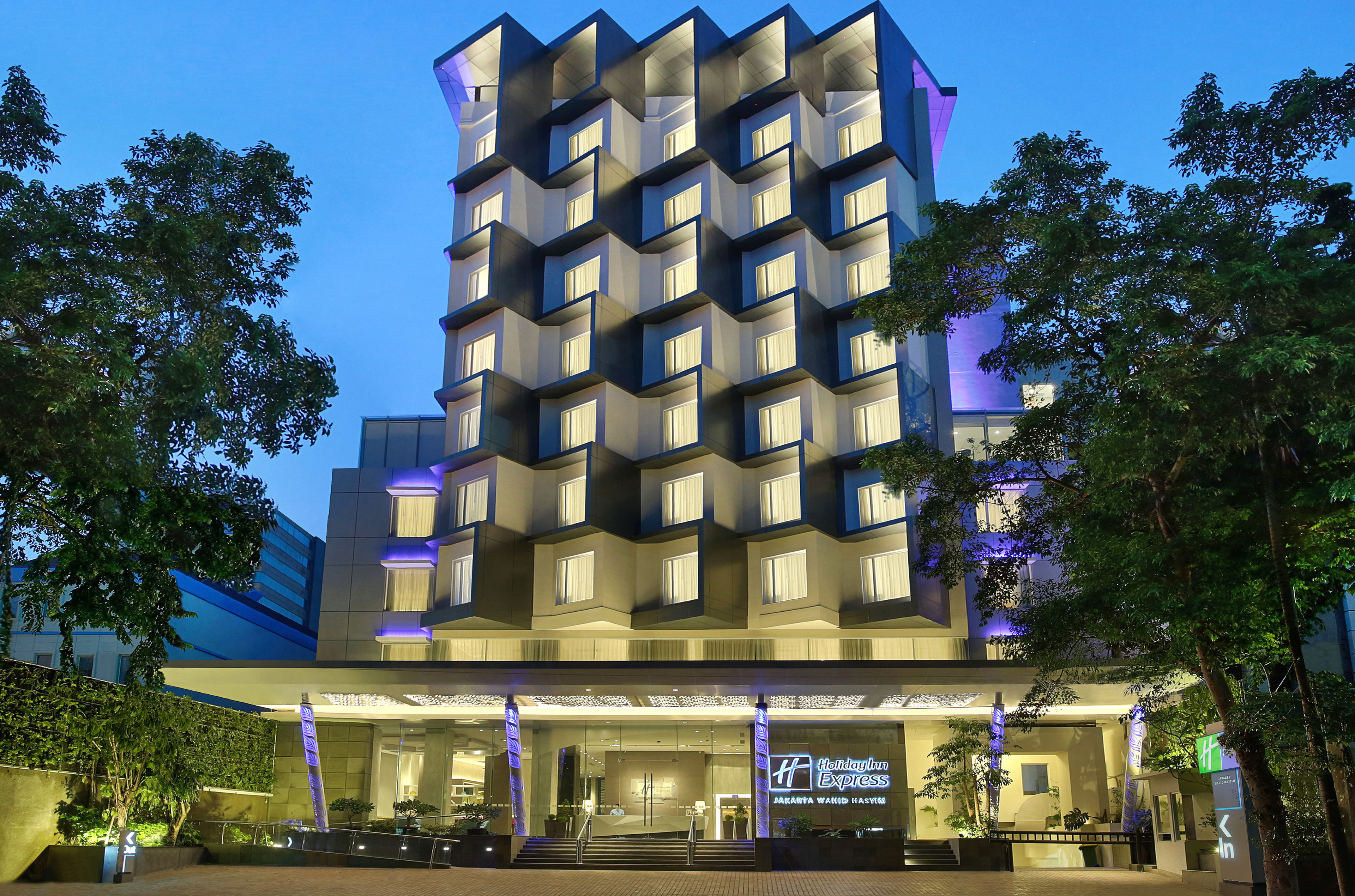 Holiday Inn Express Jakarta Wahid Hasyim in JAKARTA