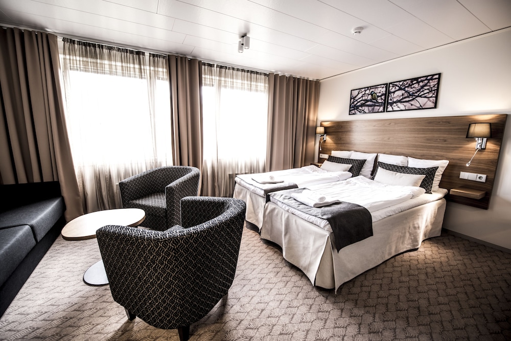 Hotell Fjallet 11/50