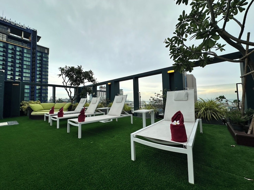 Empress Pattaya Hotel 39/50