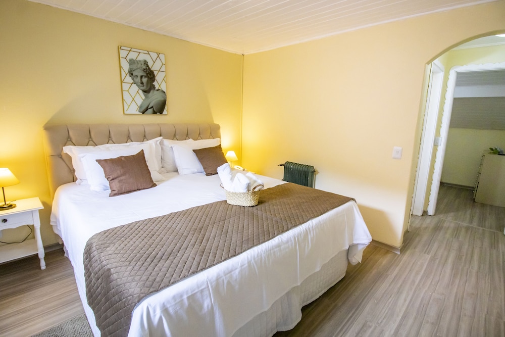 Green Village Hotel 5/50