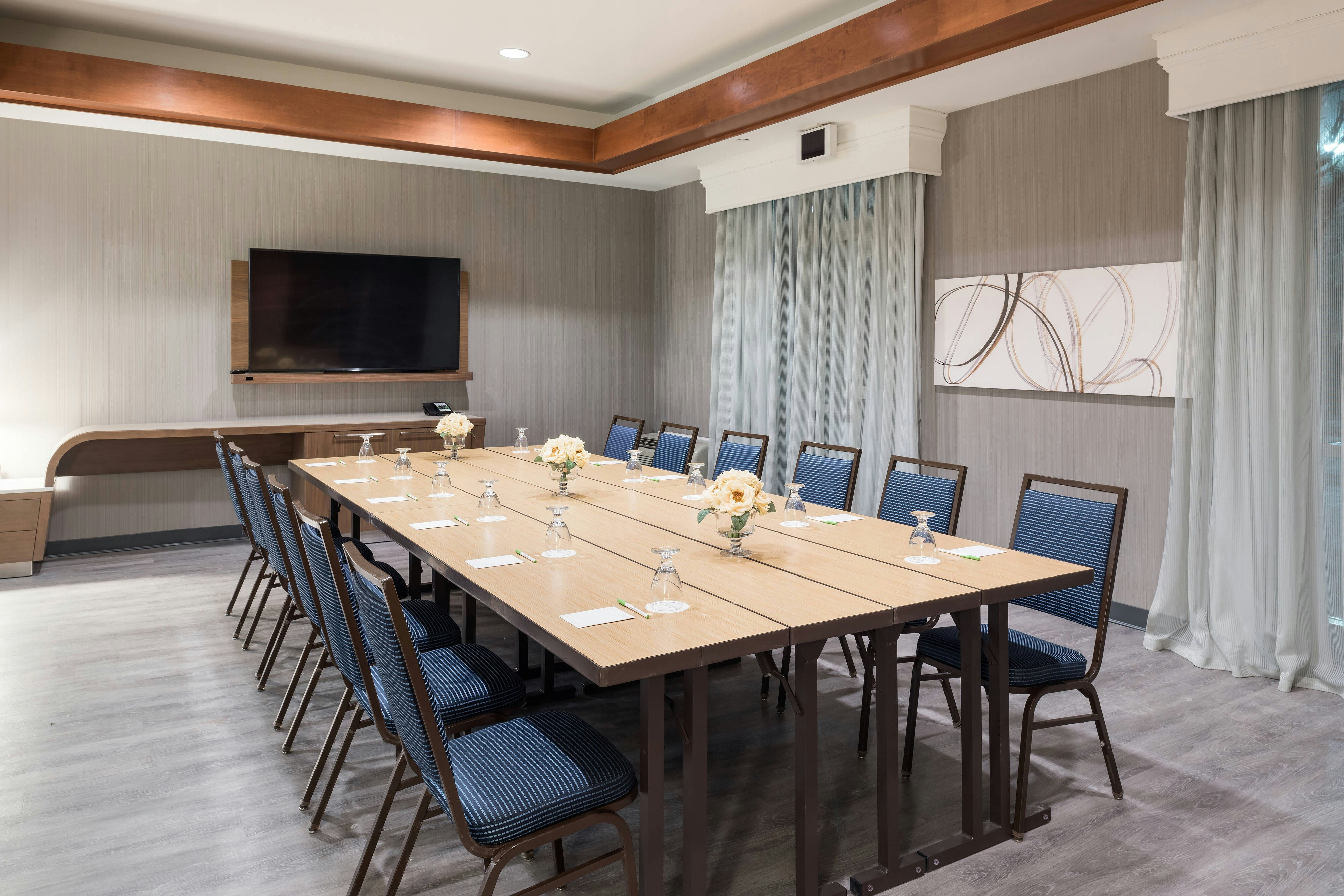 Courtyard By Marriott Toronto Vaughan 41/46