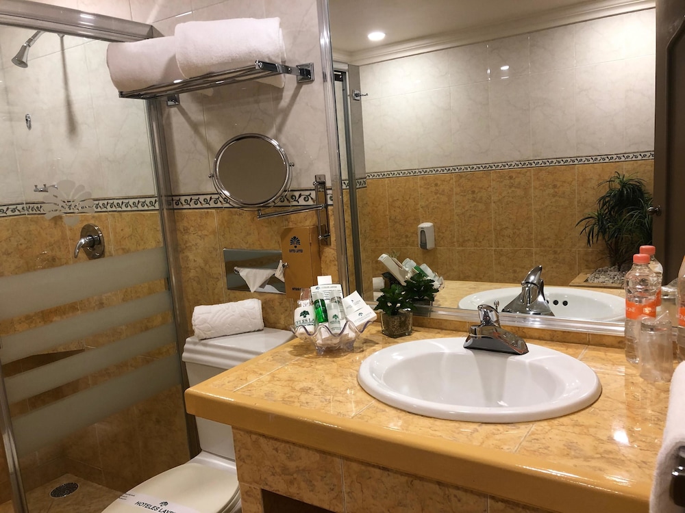Suites Layfer 43/45