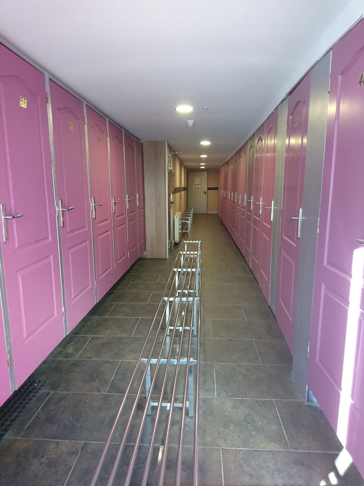 Olimpiades Aparthotel 24/66