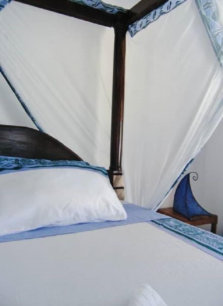 Sea View Lodge Boutique Hotel 24/76