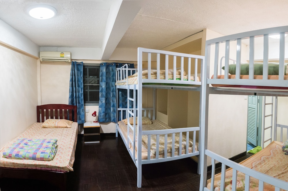 Dutch Guesthouse 26/29