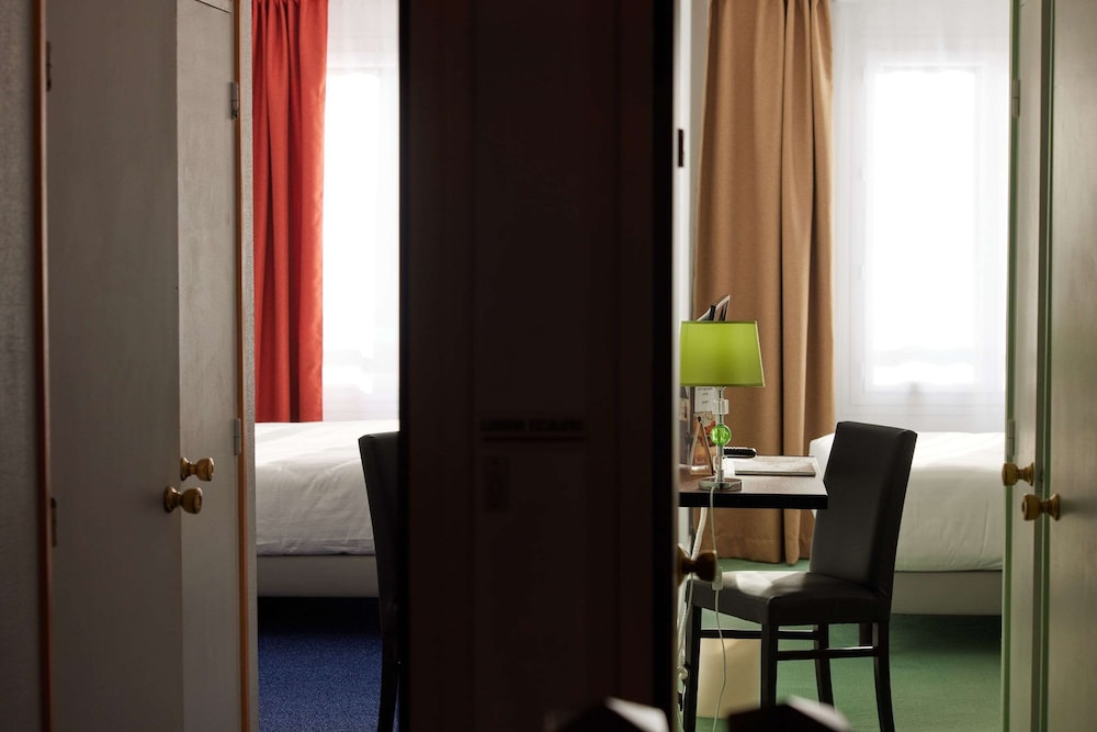 Hotel le Beffroi 64/81