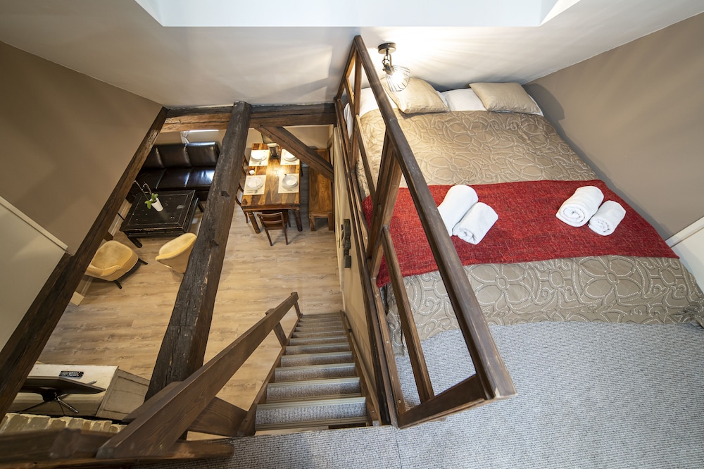 Old Town Aparthotel Michalska 36/75