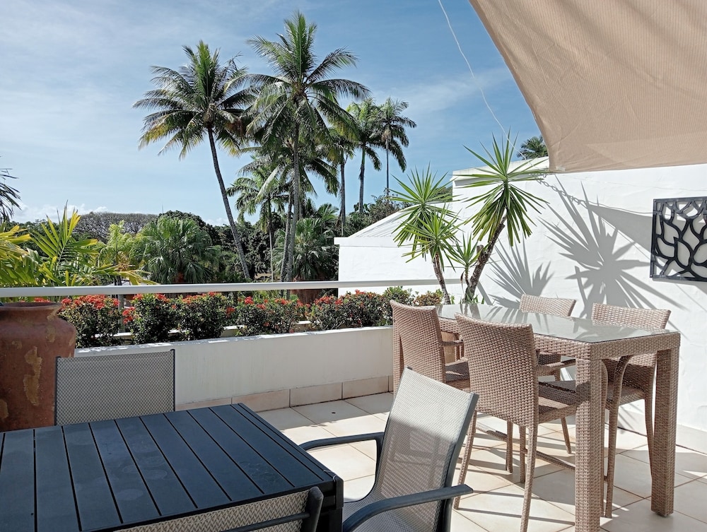Club Tropical Resort 38/50