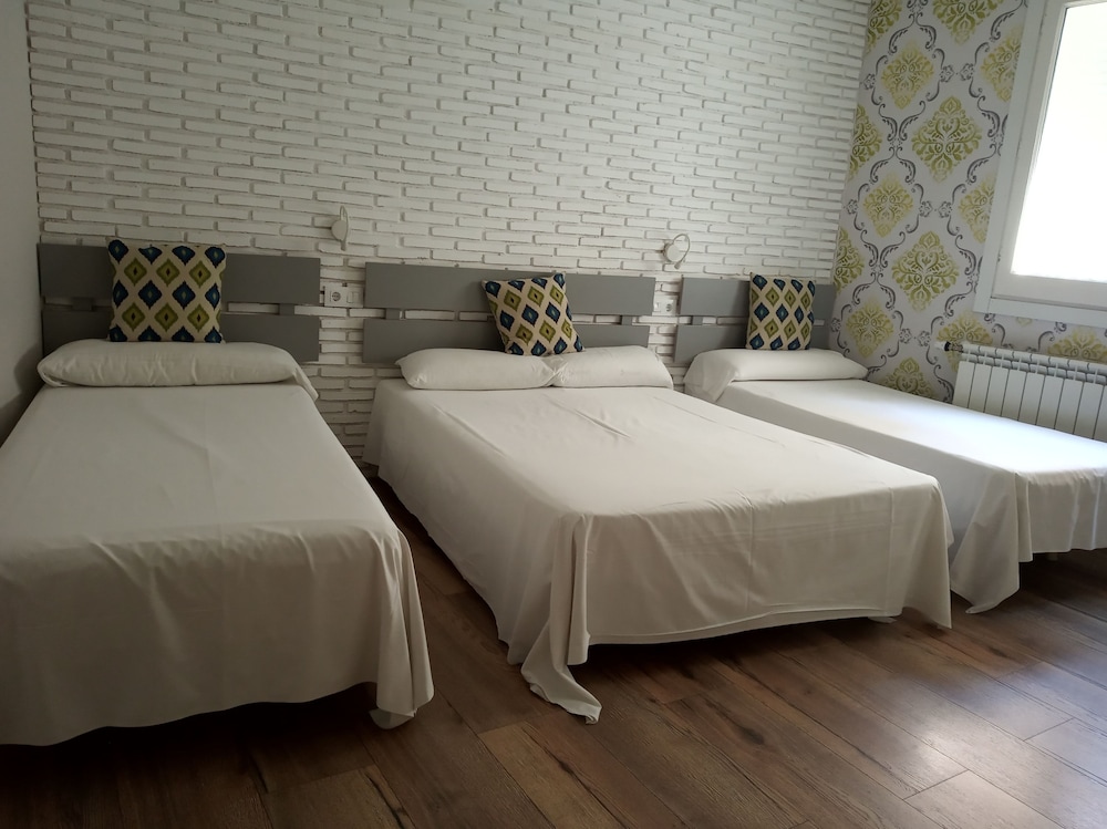 Hostal Le Vintage 7/23