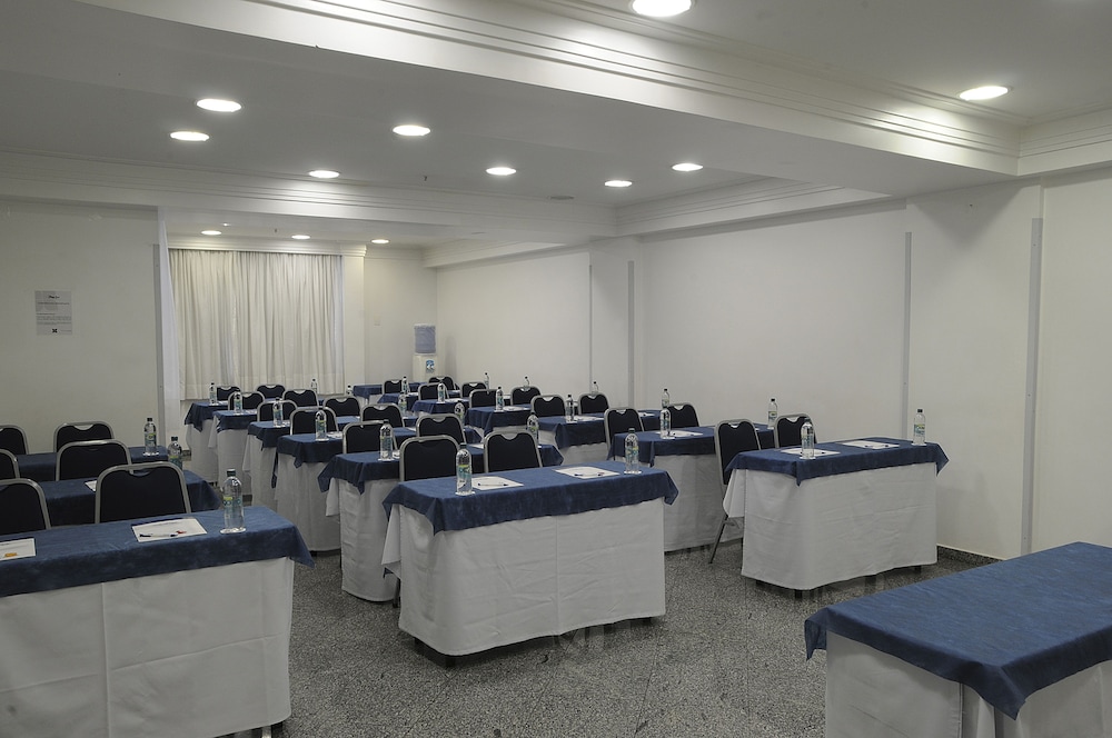 Plaza Inn San Conrado 28/36