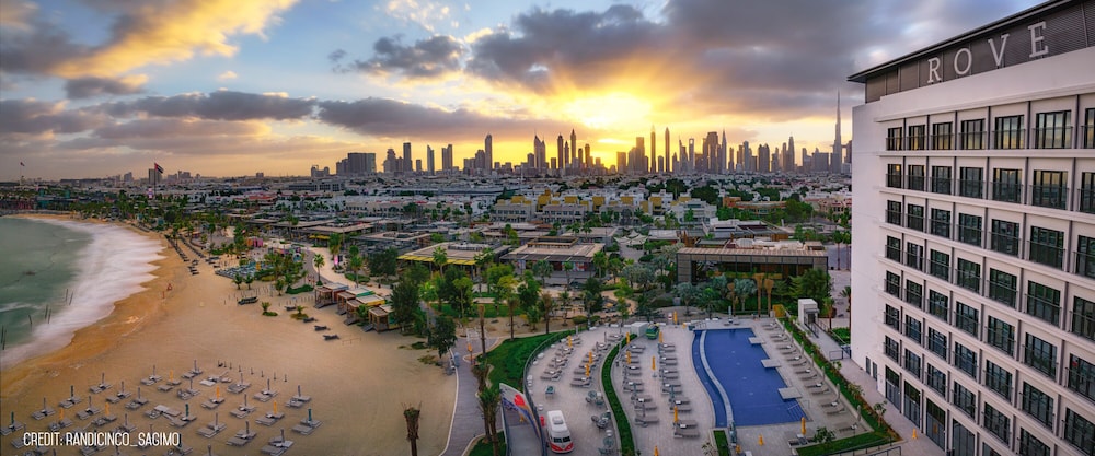 Rove La Mer Beach, Jumeirah 55/56