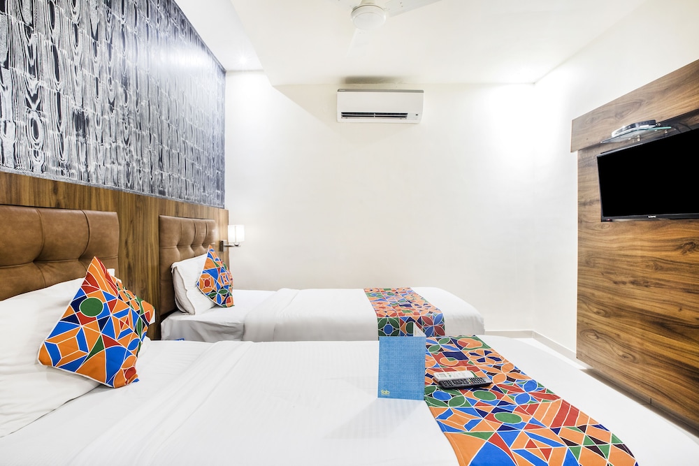 Fabhotel Amour Andheri East 15/17