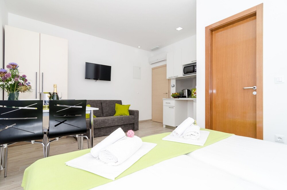 APARTMENTS GABRIERI 35/59