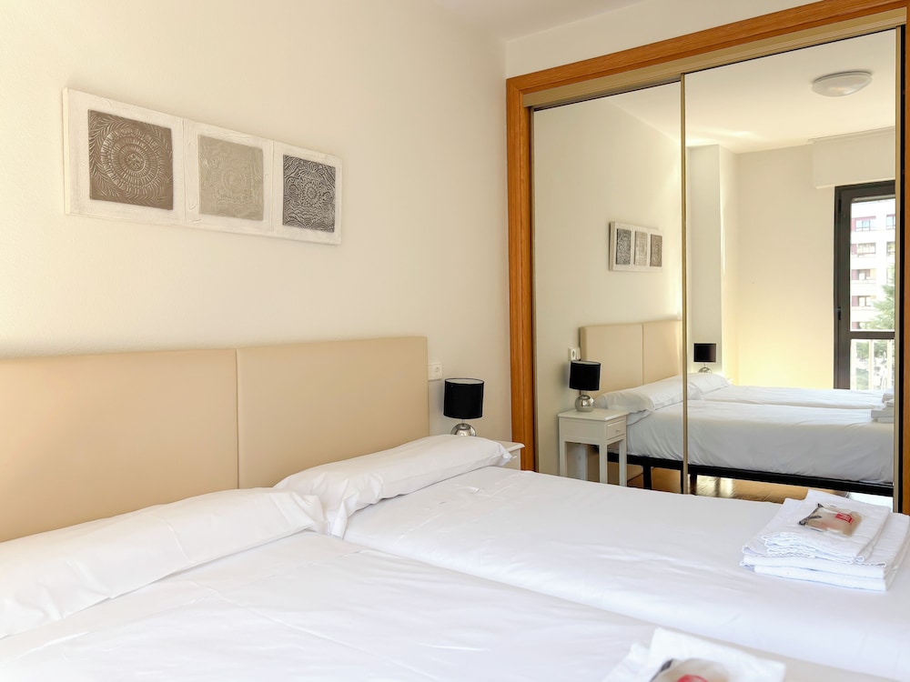 Gestion de Alojamientos Rooms 15/50