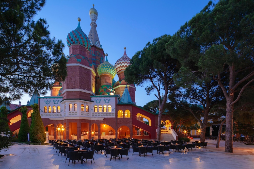 Kremlin Palace 6/54