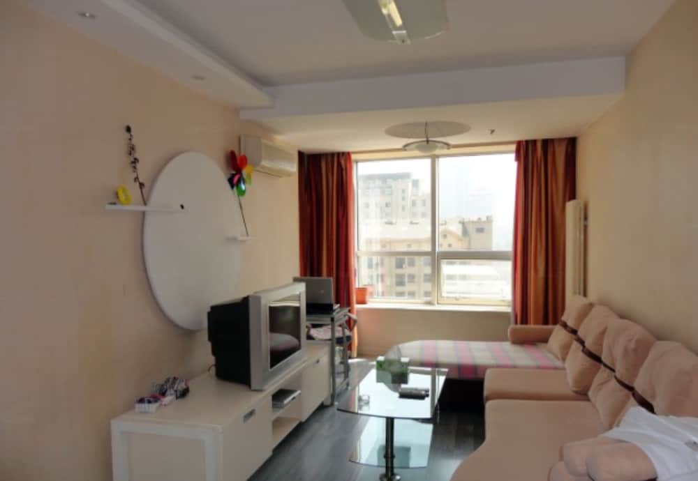 Dalian Xiuzhu Building Apartment 25/50