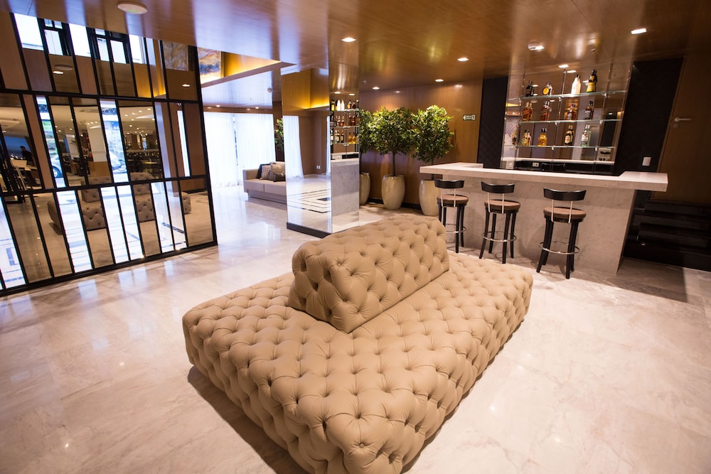 Royal Regency Palace Hotel 55/64