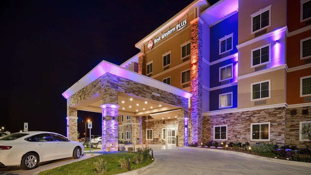 Best Western Plus Tech Medical Center Inn 1/44